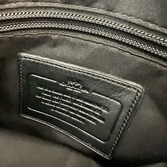Great condition! Coach Signature Charles Small Messenger Bag in Charcoal Black - Picture 3 of 4